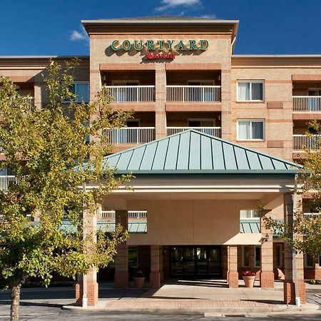 Courtyard Cleveland Independence Exterior foto
