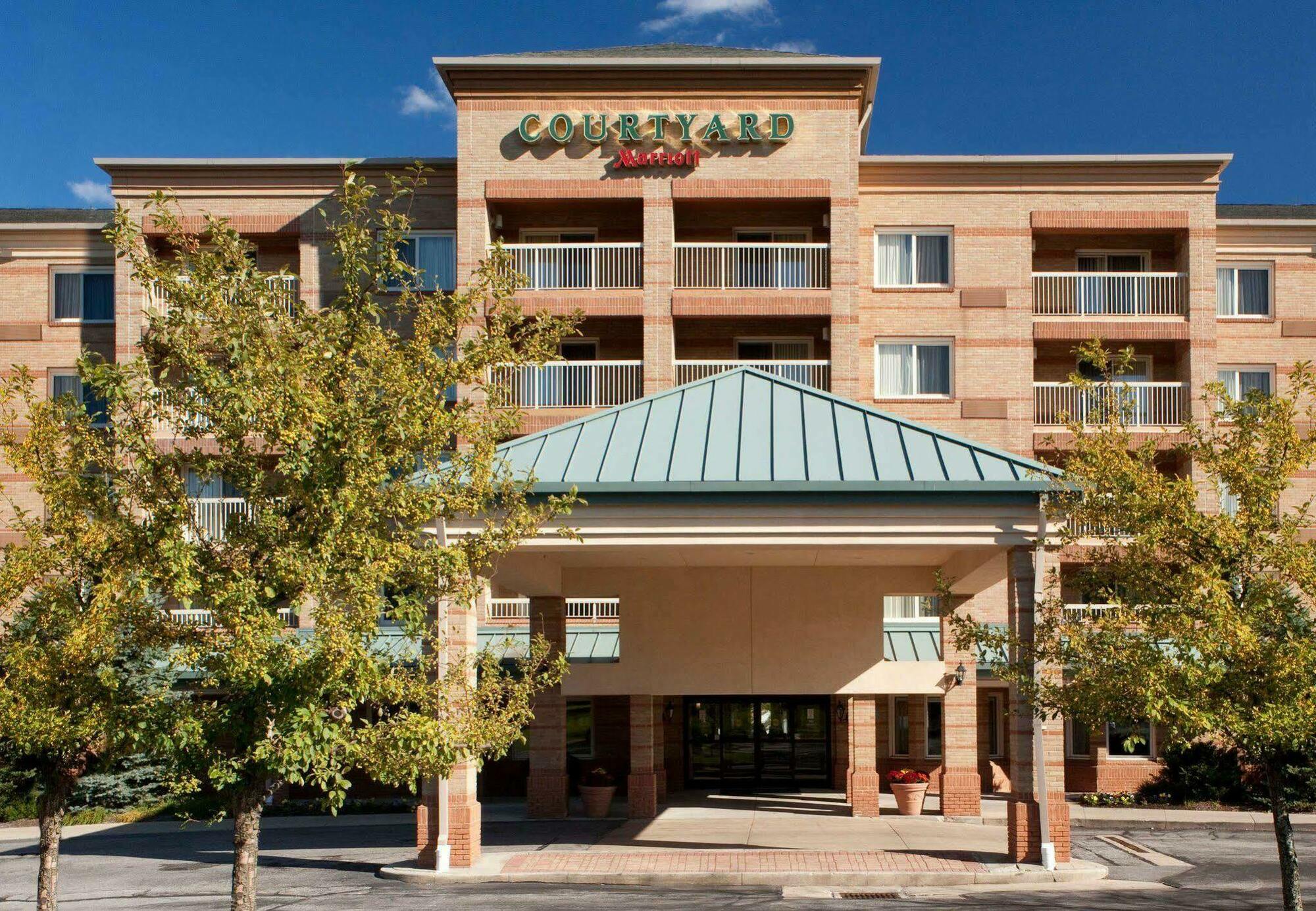 Courtyard Cleveland Independence Exterior foto